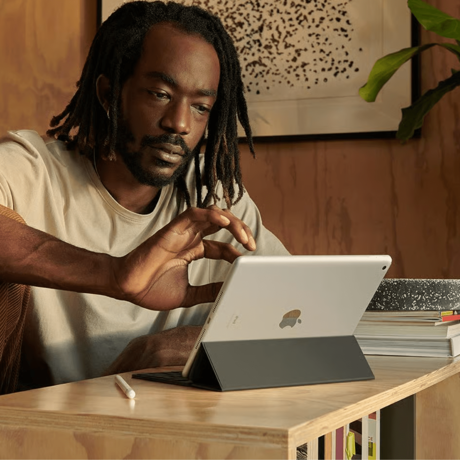 Apple iPad 9th Gen (Retina | Wi - Fi + Cellular | Late 2021) 10.2" - 256 GB - Space Gray | TekReplay